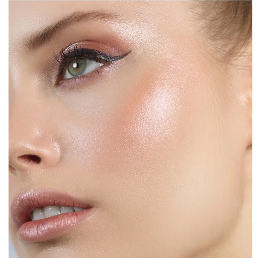 STILA Heaven's Hue Highlighter “KITTEN” GORGEOUS Shimmering Nude Pink, BNIB